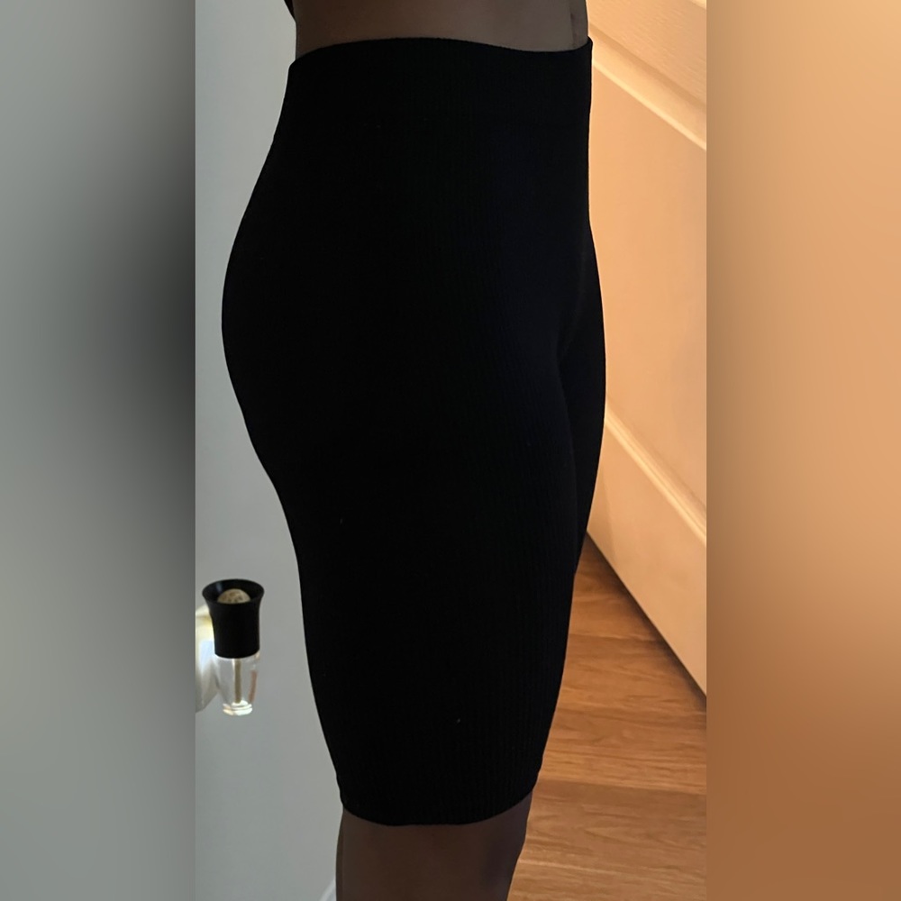 Zara Ribbed Biker Shorts